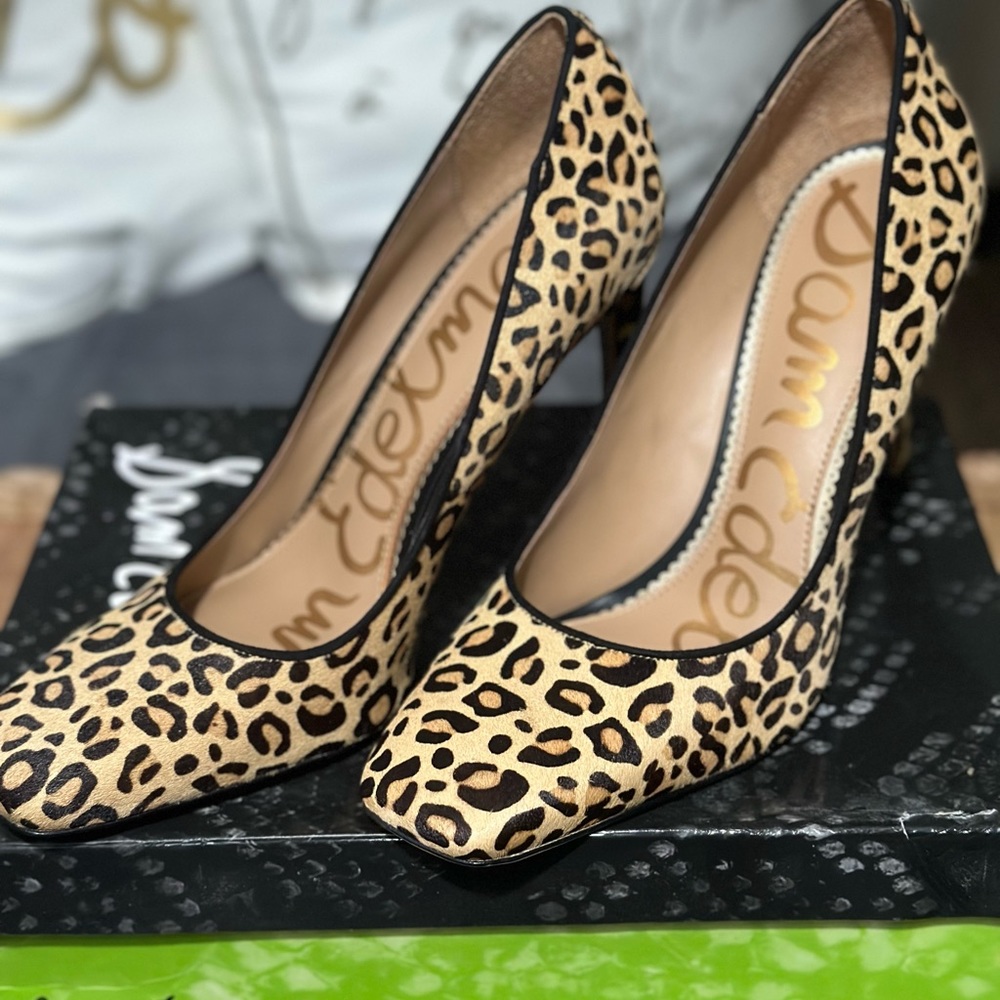 Sam Edelman beautiful and comfortable Pump. New size 10